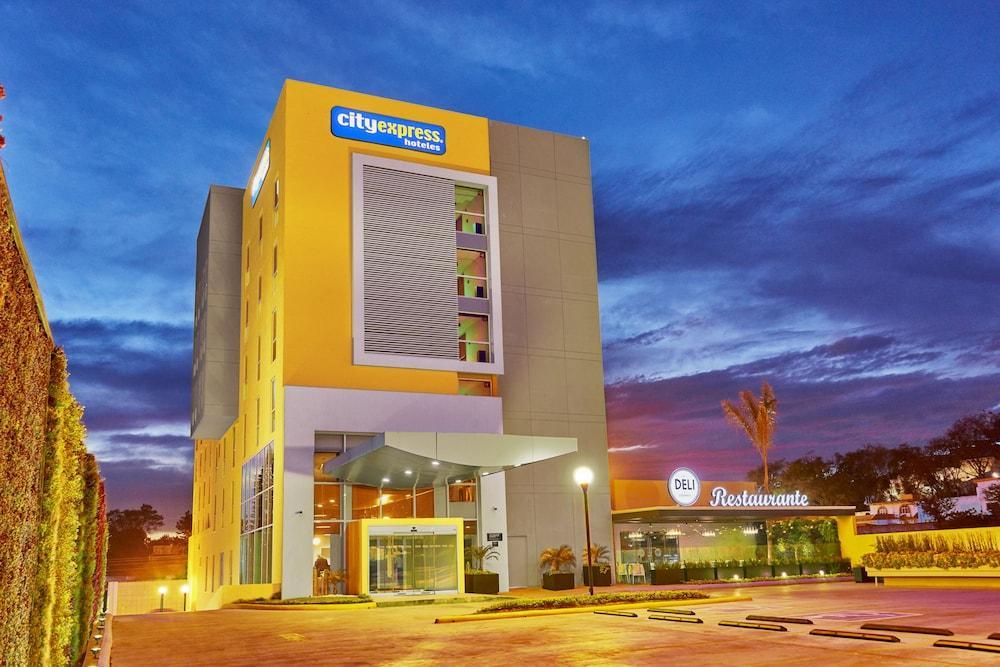 City Express By Marriott Guadalajara Aeropuerto Las Pintas Εξωτερικό φωτογραφία