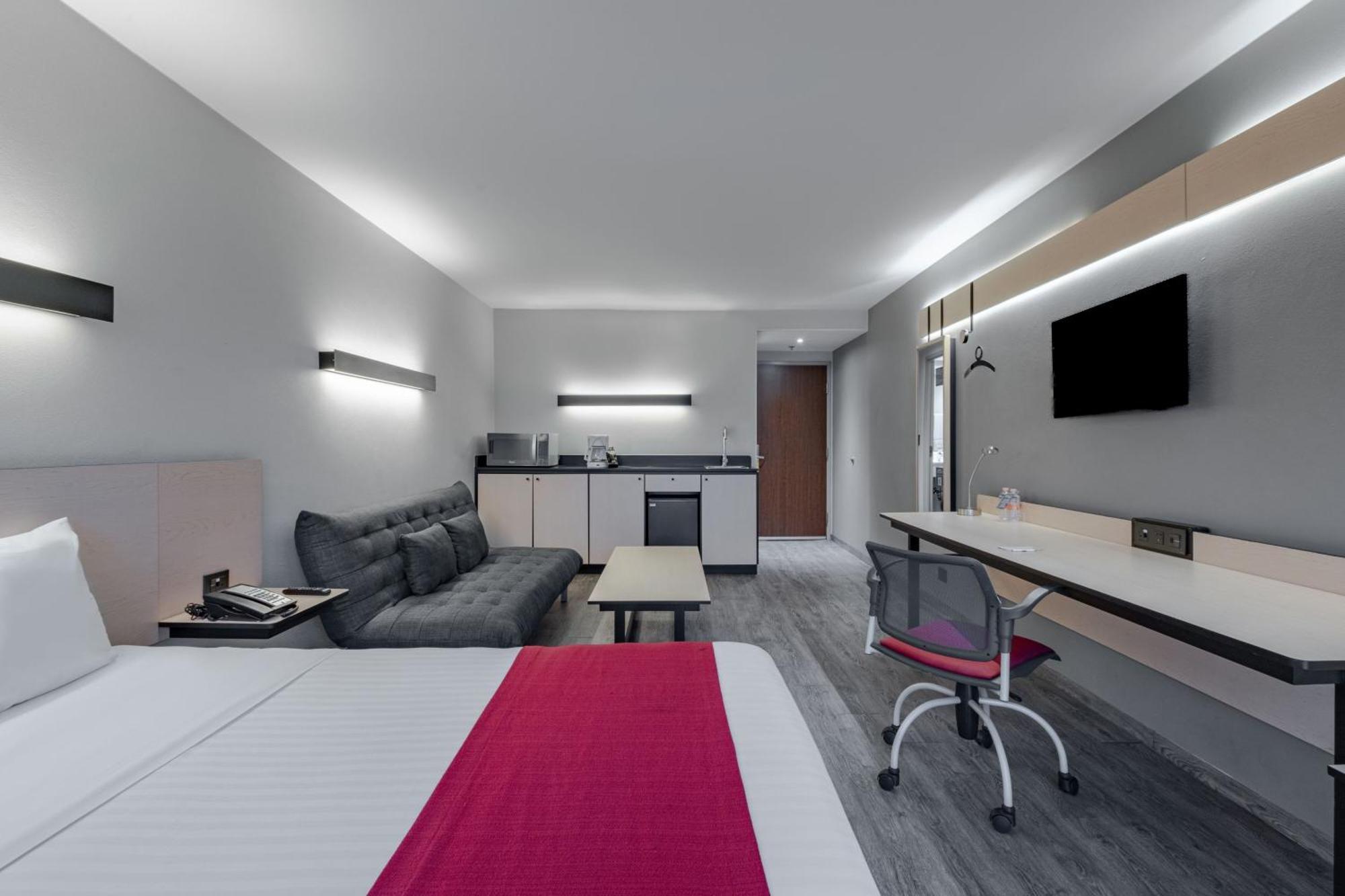 City Express By Marriott Guadalajara Aeropuerto Las Pintas Εξωτερικό φωτογραφία